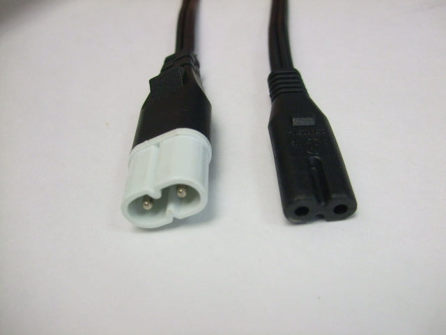 5FT 6IN IEC-320 C-8 to IEC-320 C-7 Non-Polarized Computer Power Cord 18/2 SPT2 NA 10 Amp
